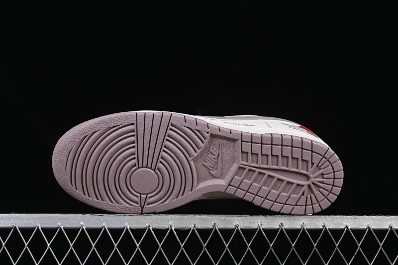 All categories Nk SB Dunk series Nk SB Dunk Low low-top sneakers Nk SB Dunk Low Supreme x The North Face North Face co-branded color matching low-top casual sports skateboard shoes BM0234-507